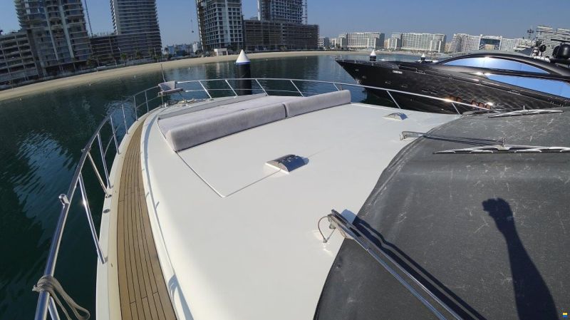 Azimut Leonardo 98
