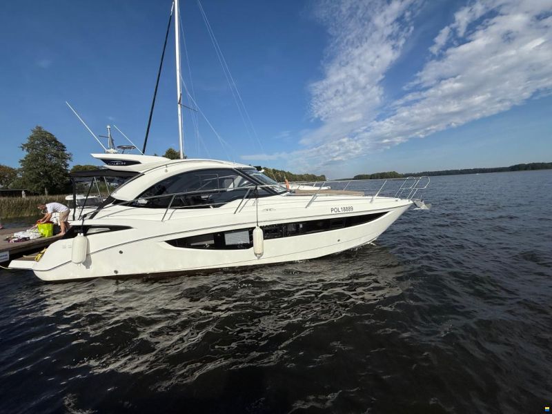 Galeon 335 HTS