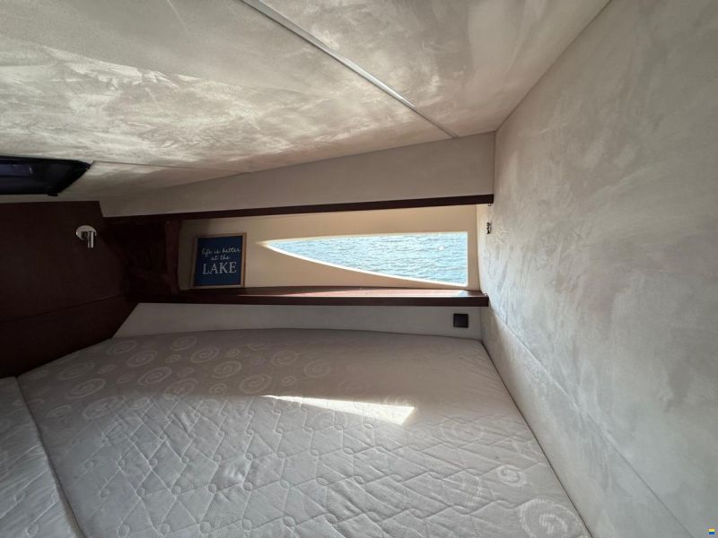Galeon 335 HTS