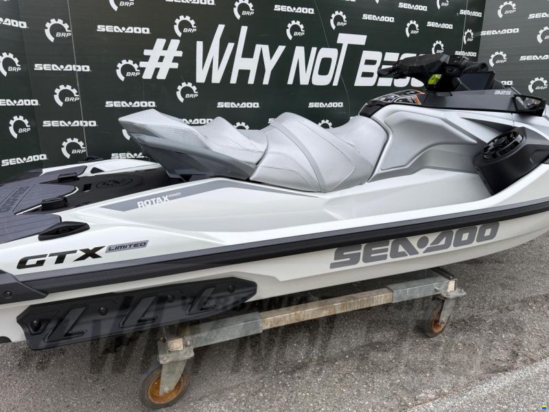 Sea-Doo GTX LIMITED 325 2026