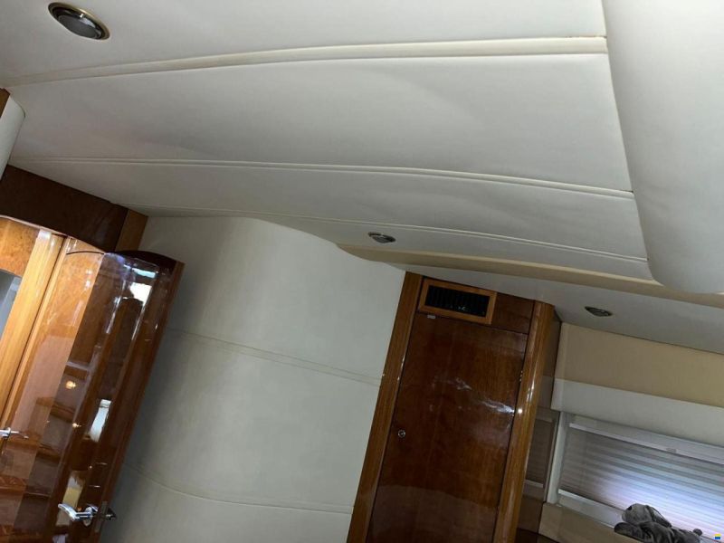 Sealine T 52