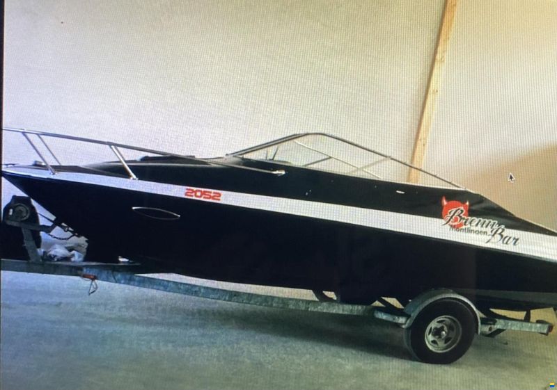 Bayliner Capri 2052