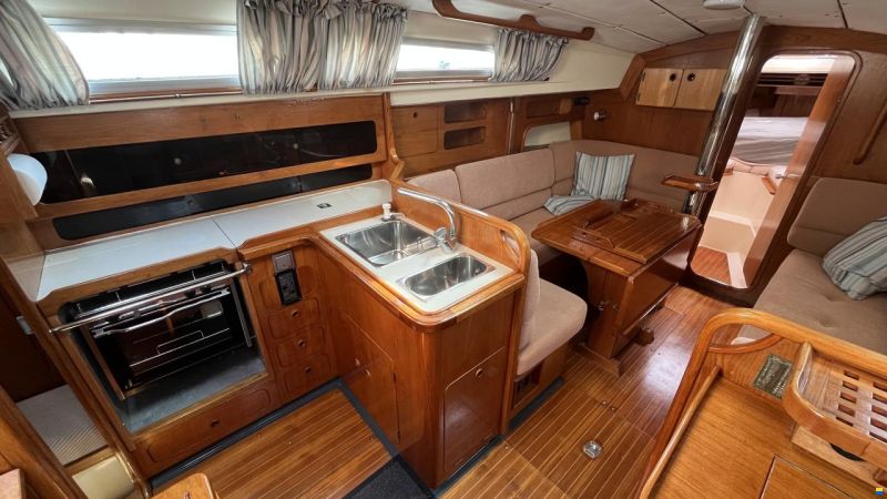 Marine Projects Sigma 362