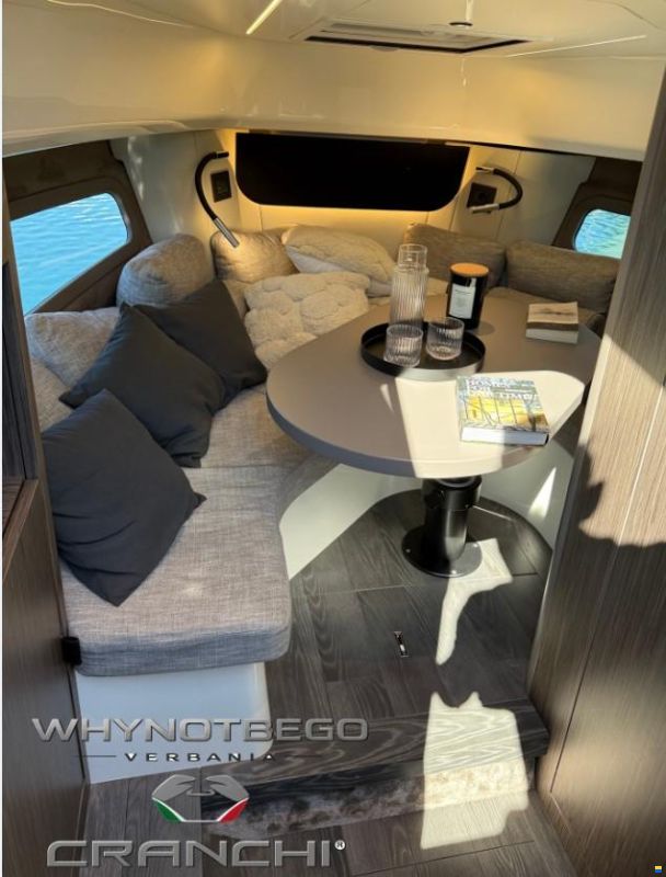 Cranchi A32 LUXURY TENDER