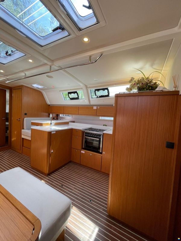 Bavaria Cruiser 51
