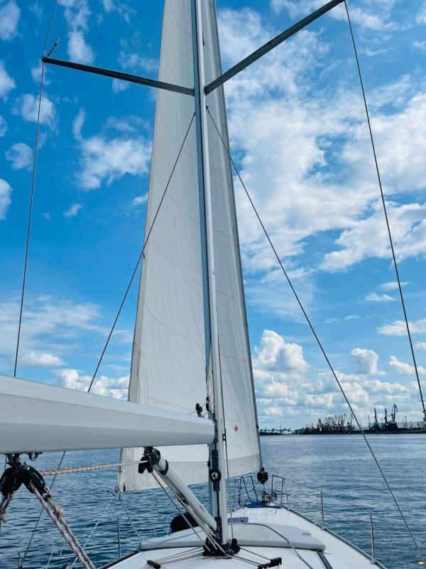 Bavaria Cruiser 51