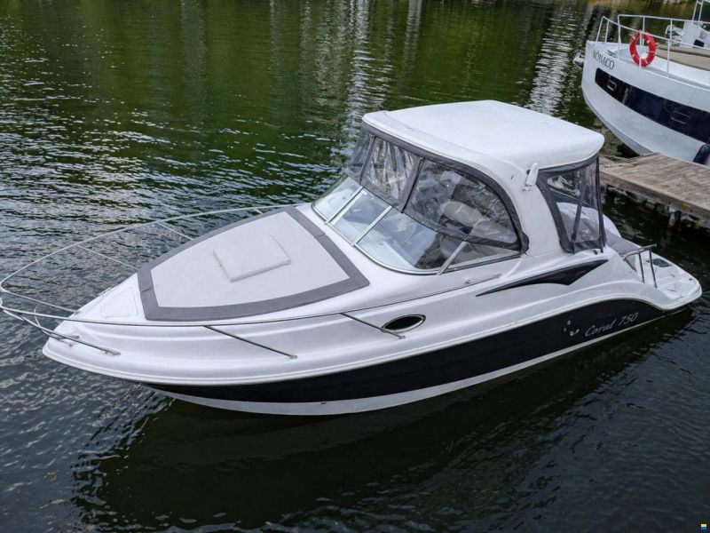 Coral 750 Hard Top