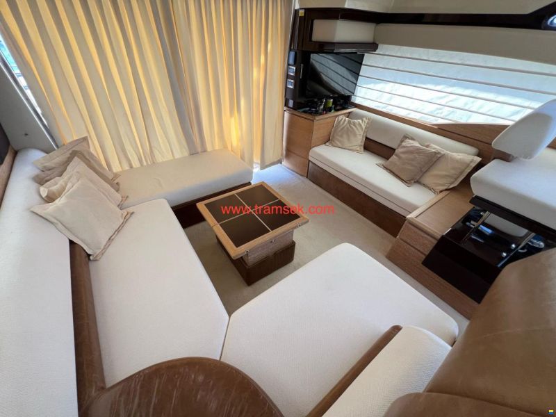 Azimut 47