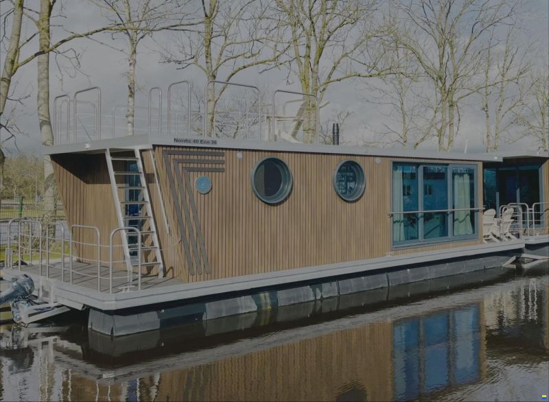Nordic Season NS 43 Eco 45m2 Houseboat