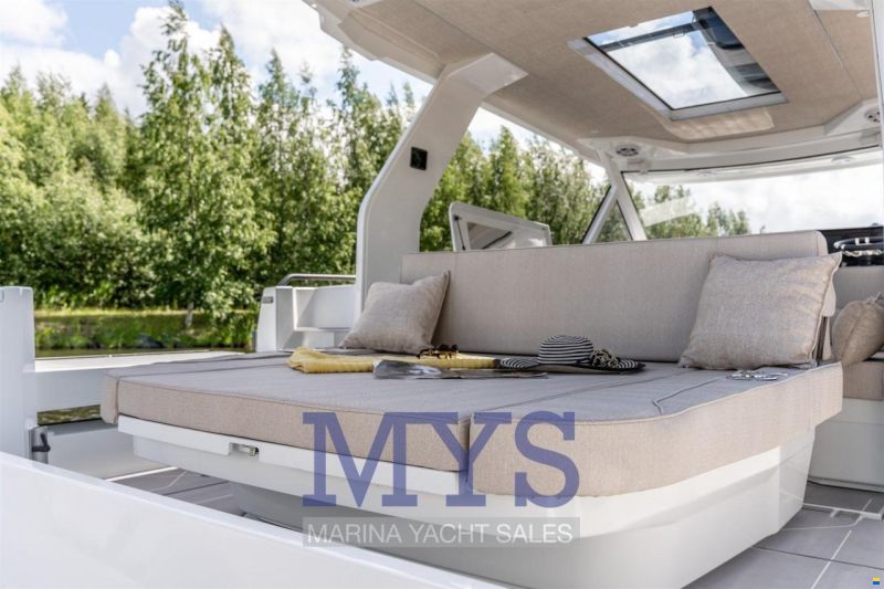 Quarken 35 SPORT TOURER