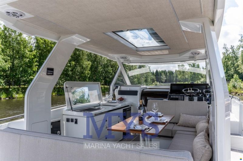 Quarken 35 SPORT TOURER