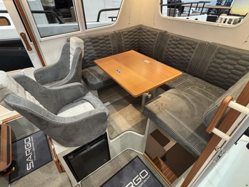 Sargo 28 Explorer Außenborder