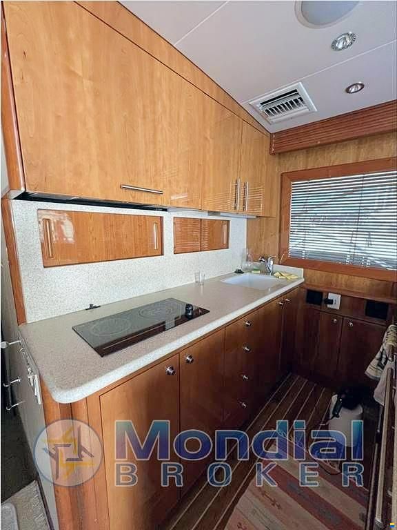 Hatteras 50 Convertible