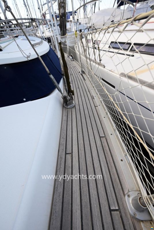 Jeanneau Sun Odyssey 43 DS Legende