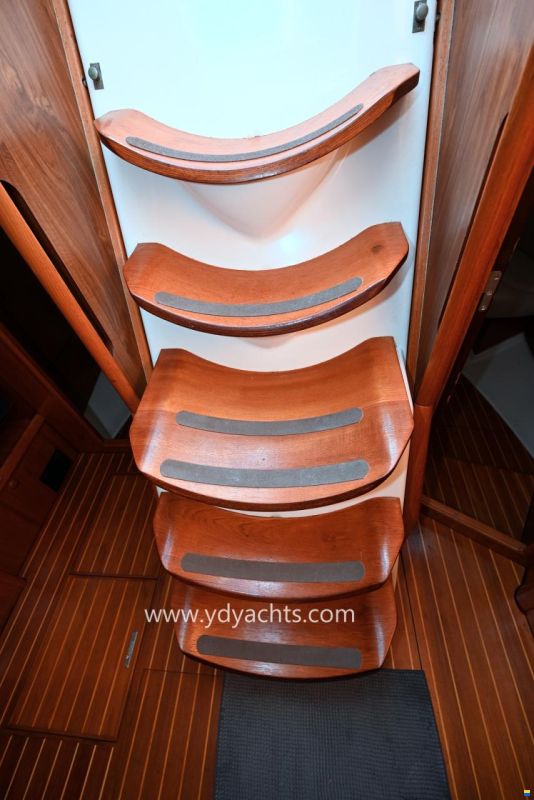 Jeanneau Sun Odyssey 43 DS Legende