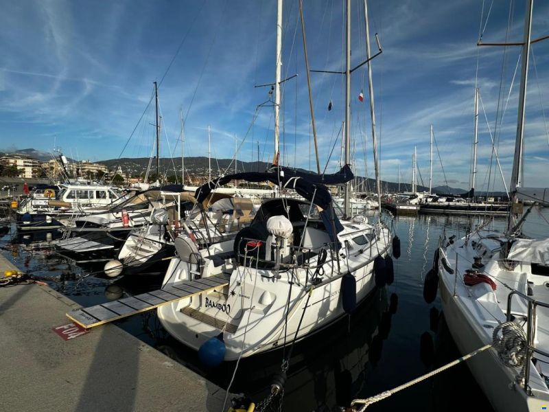 Jeanneau Sun Odyssey 35