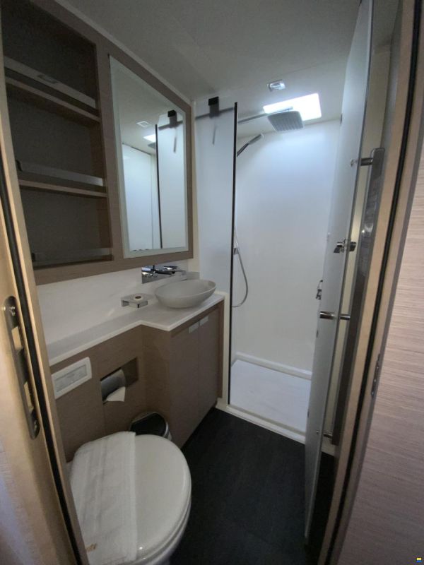 Fountaine Pajot Alegria 67