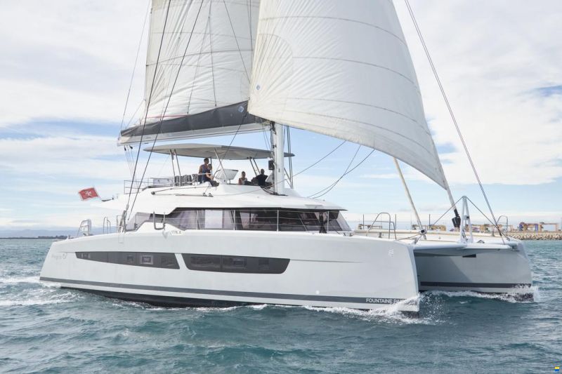 Fountaine Pajot Alegria 67