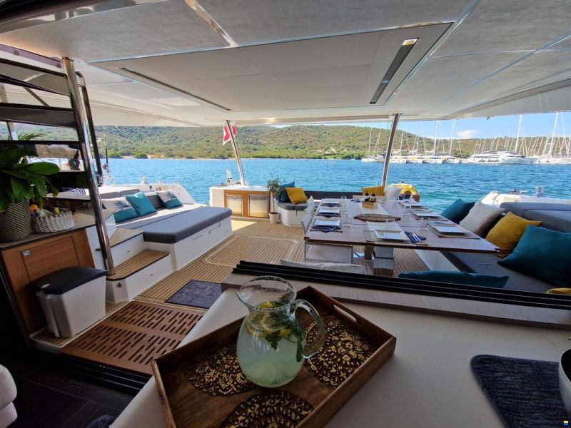 Fountaine Pajot Alegria 67