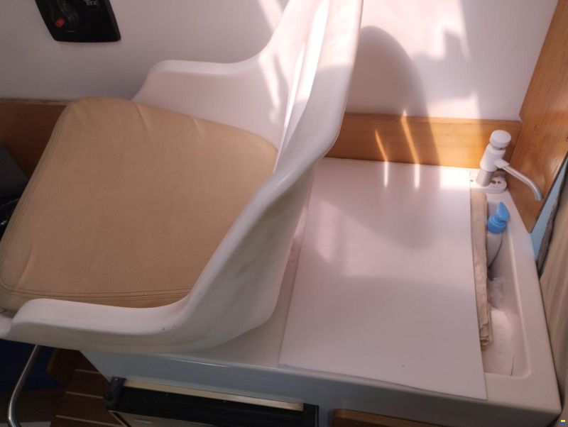 Beneteau Antares 6 IB FISHING