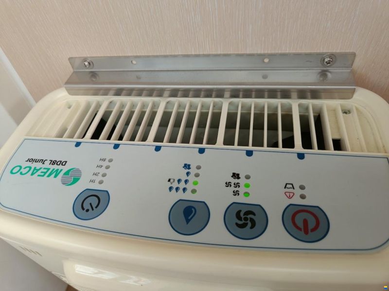 Cobra Futura 36