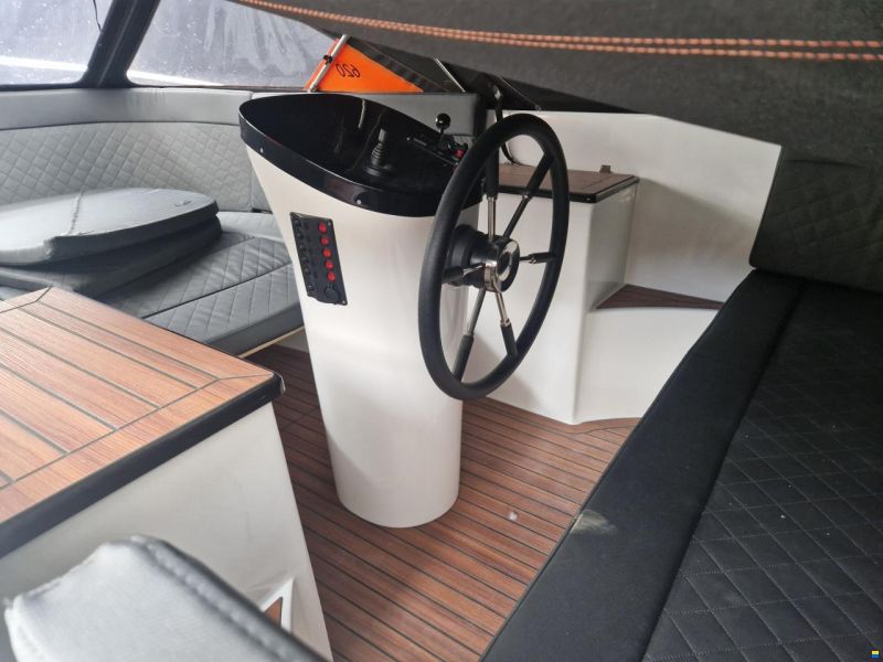 Maxima 620 retro mc