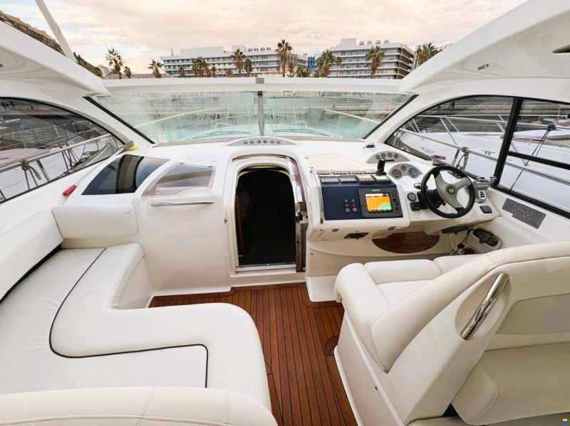 Fairline Targa 52
