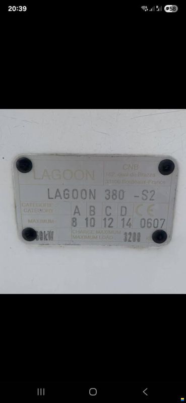 Lagoon 380 S2