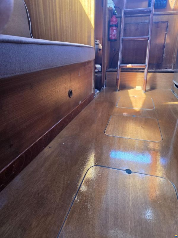 Bavaria 760 cruiser