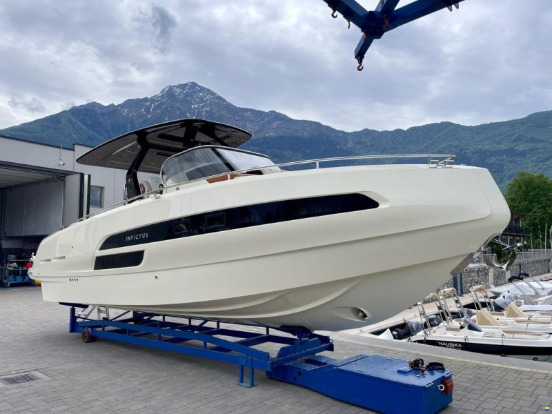Invictus 320 GT NUOVA in