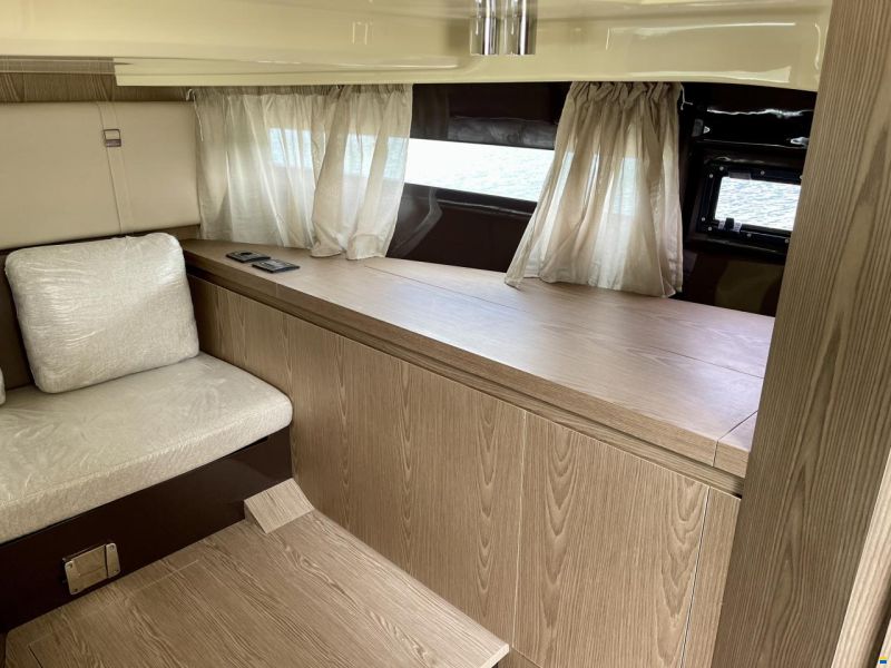 Invictus 320 GT NUOVA in