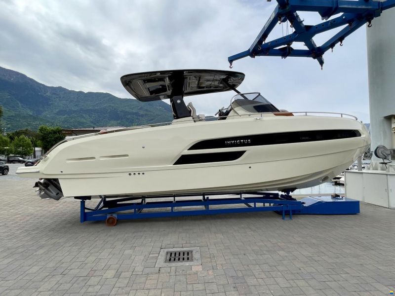 Invictus 320 GT NUOVA in