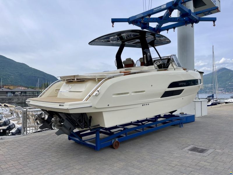 Invictus 320 GT NUOVA in