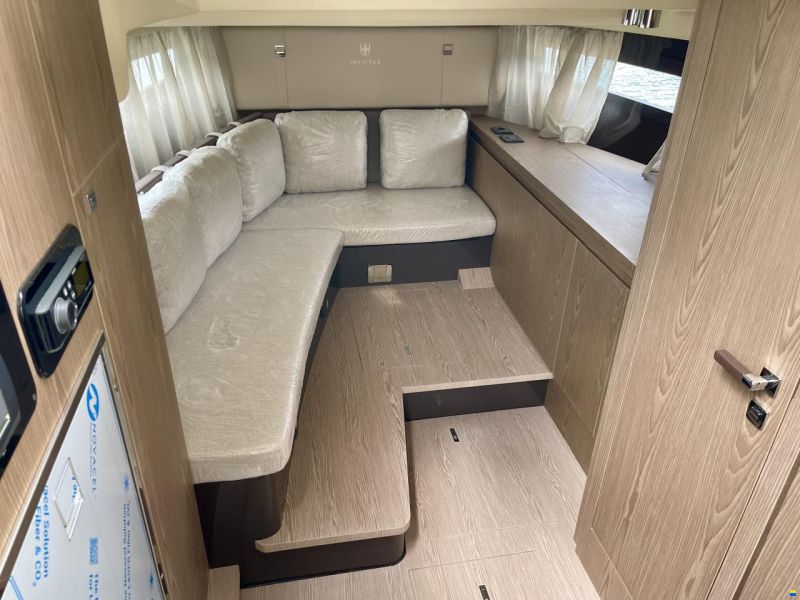 Invictus 320 GT NUOVA in