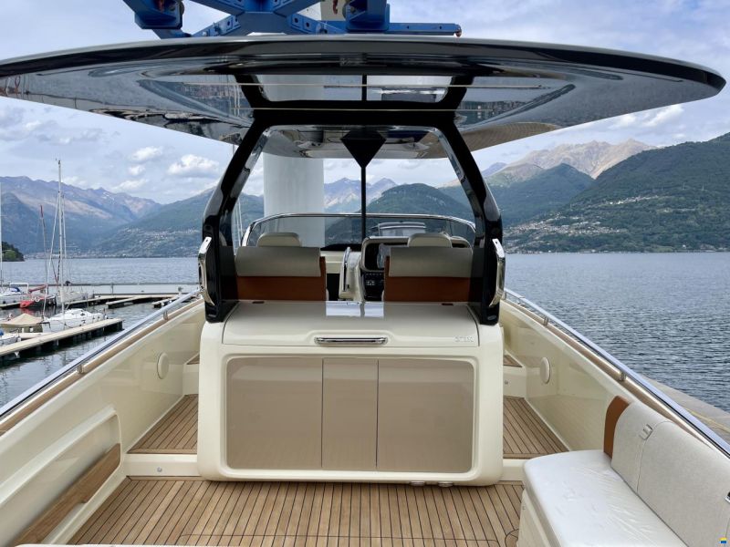 Invictus 320 GT NUOVA in