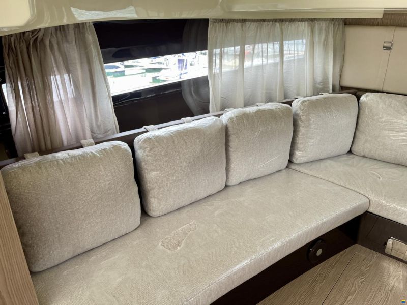 Invictus 320 GT NUOVA in