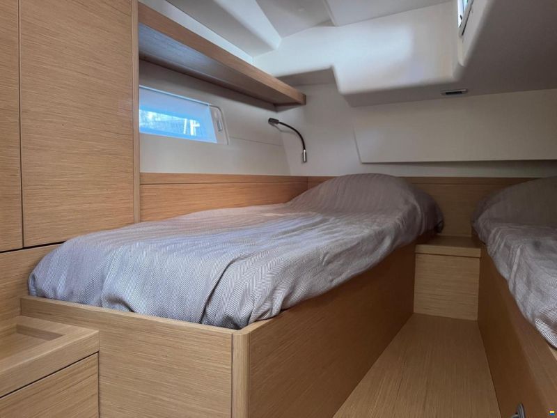 Grand Soleil Long Cruise 42