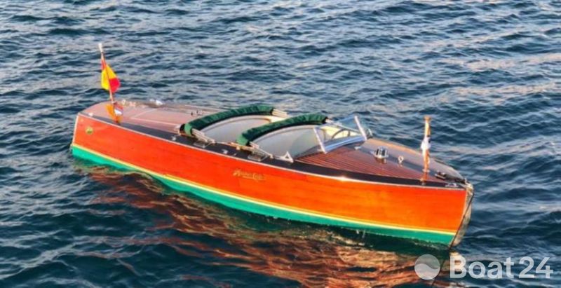 Hacker-Craft 24' Classic Runabout