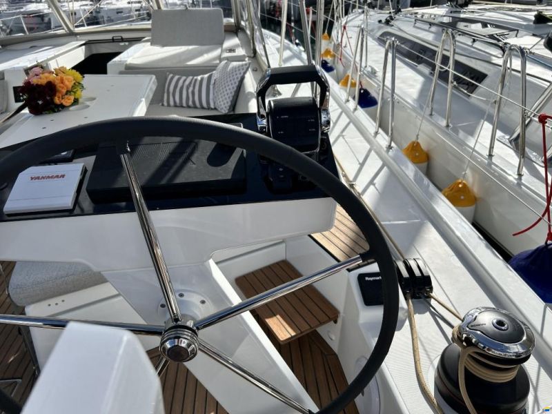 Beneteau Oceanis 52