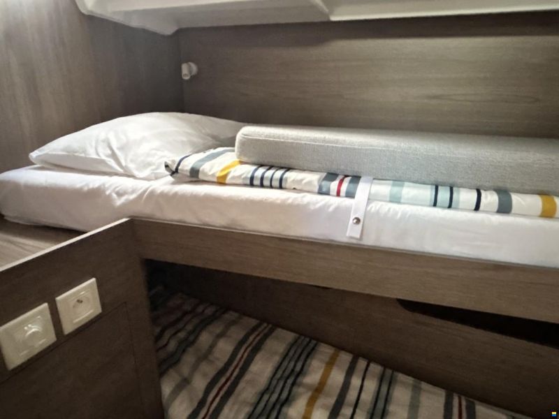 Beneteau Oceanis 52
