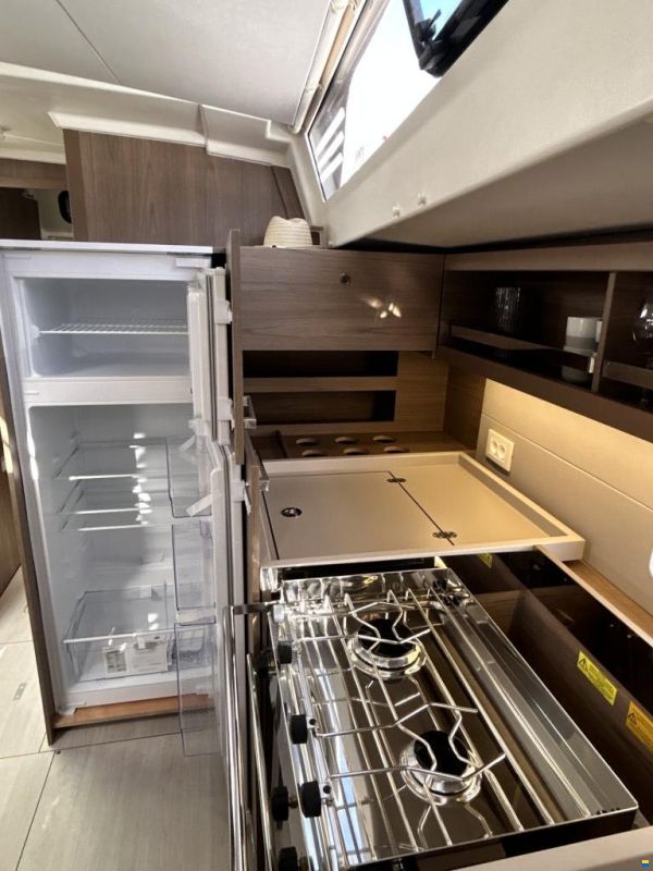 Beneteau Oceanis 52
