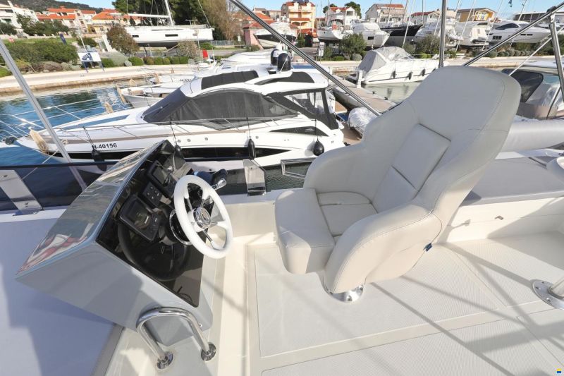 Cobra Seamaster 45