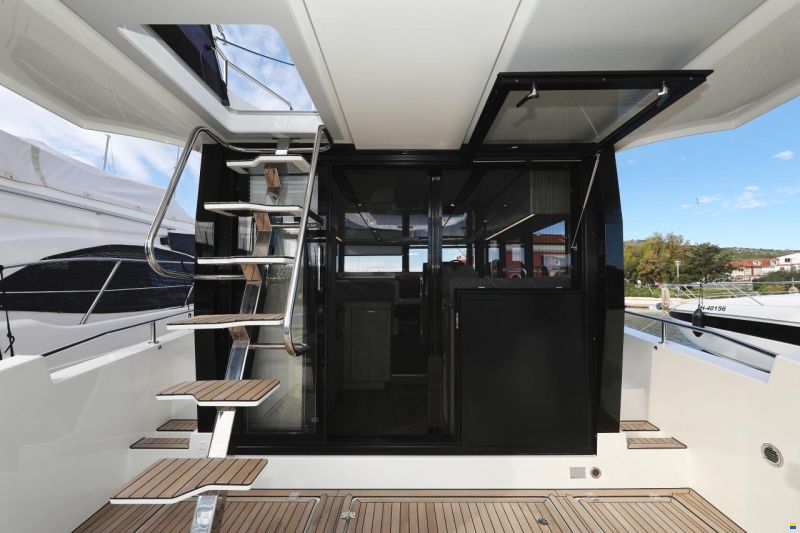 Cobra Seamaster 45
