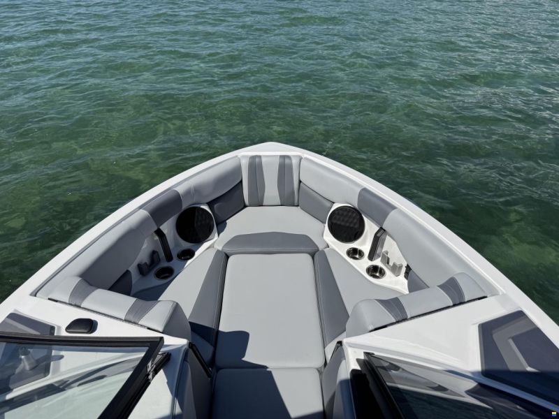 Malibu 22 LSV