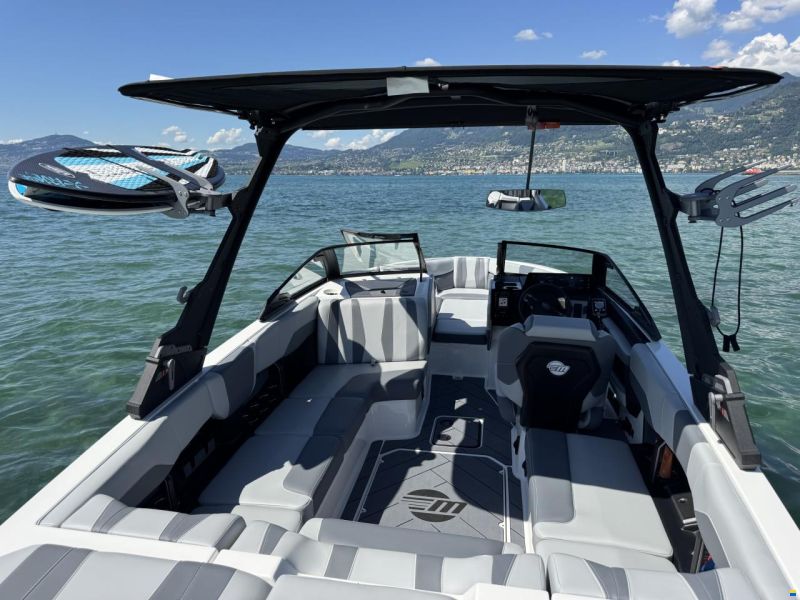 Malibu 22 LSV