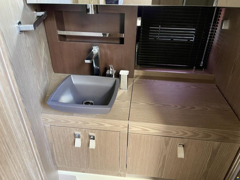 Invictus 420 TT NUOVA