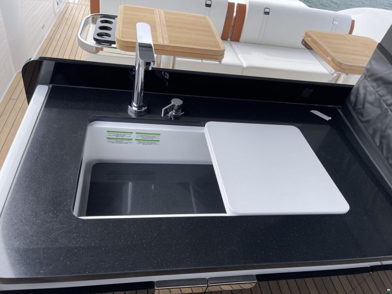Invictus TT420