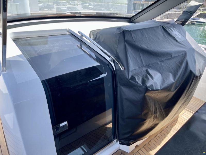 Invictus 420 TT NUOVA