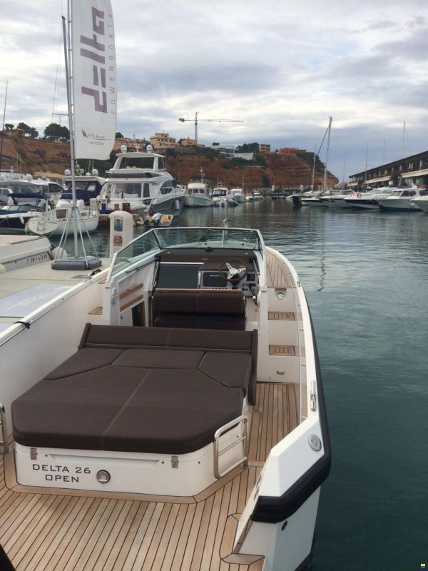 Delta Powerboats 26 open