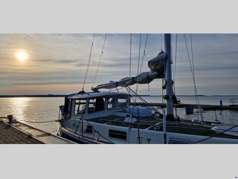Hallberg-Rassy 94 Kutter